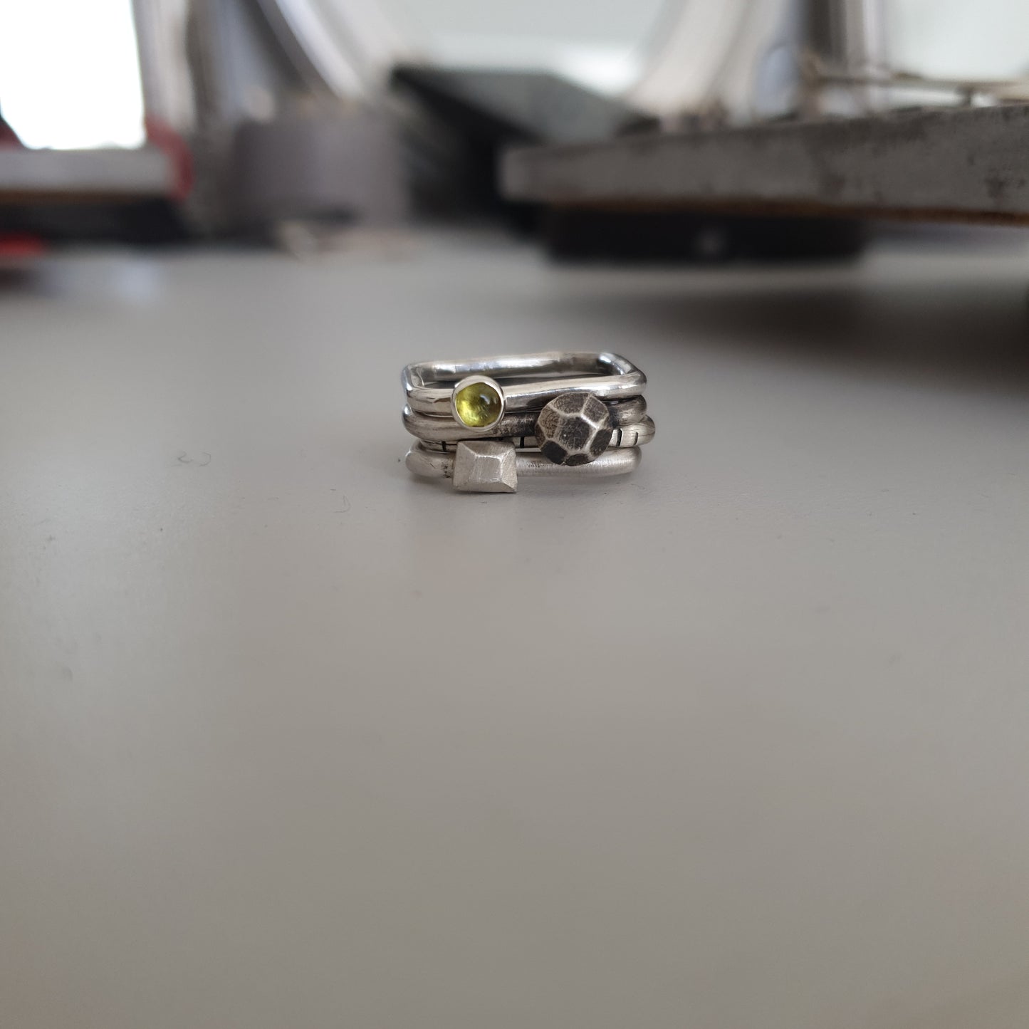 4U1 peridot / square / prsten