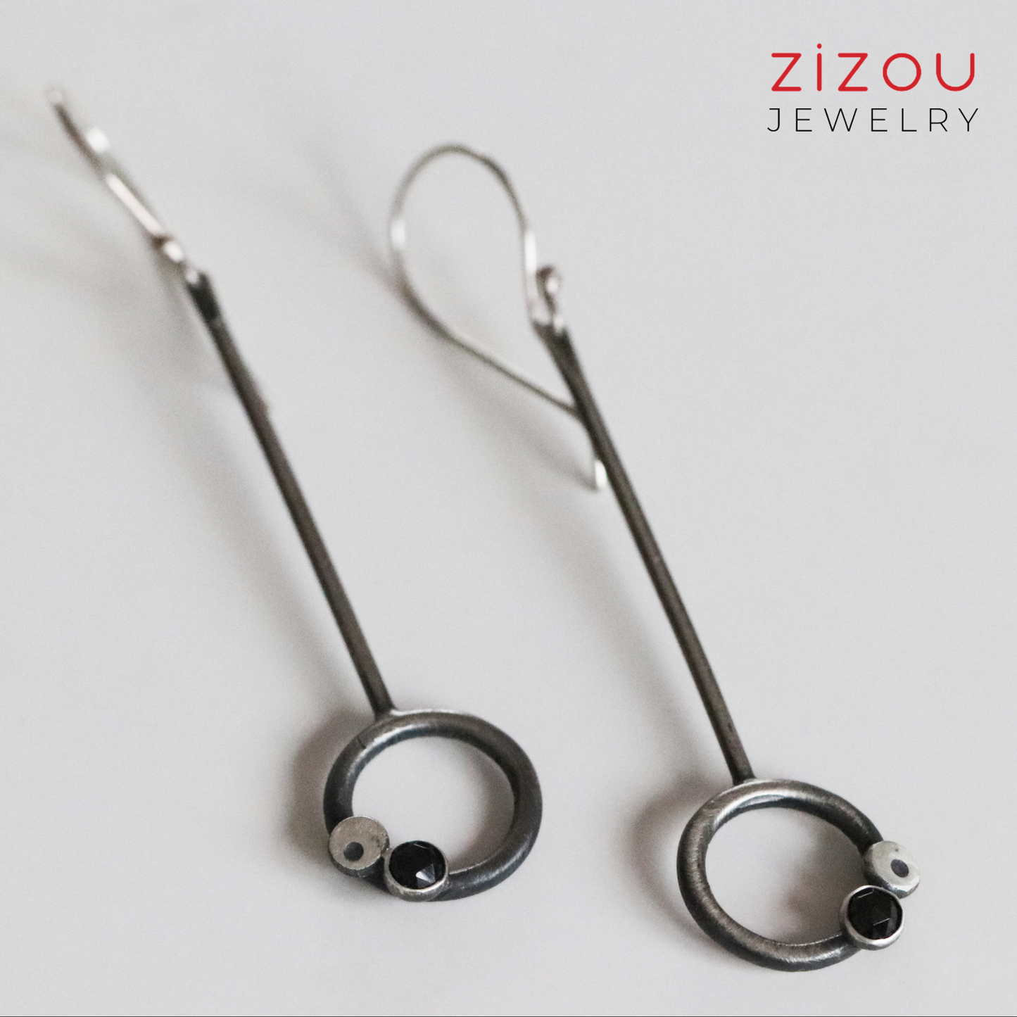BuBBles / Black spinel / long