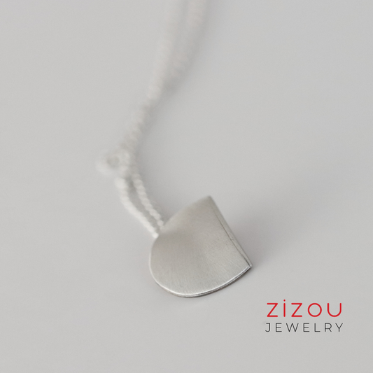 Full Moon polumjesec / ogrlica