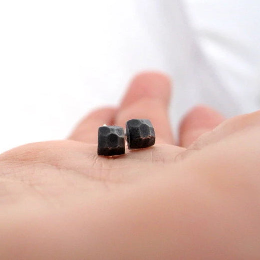 Nuggets / Black/ naušnice