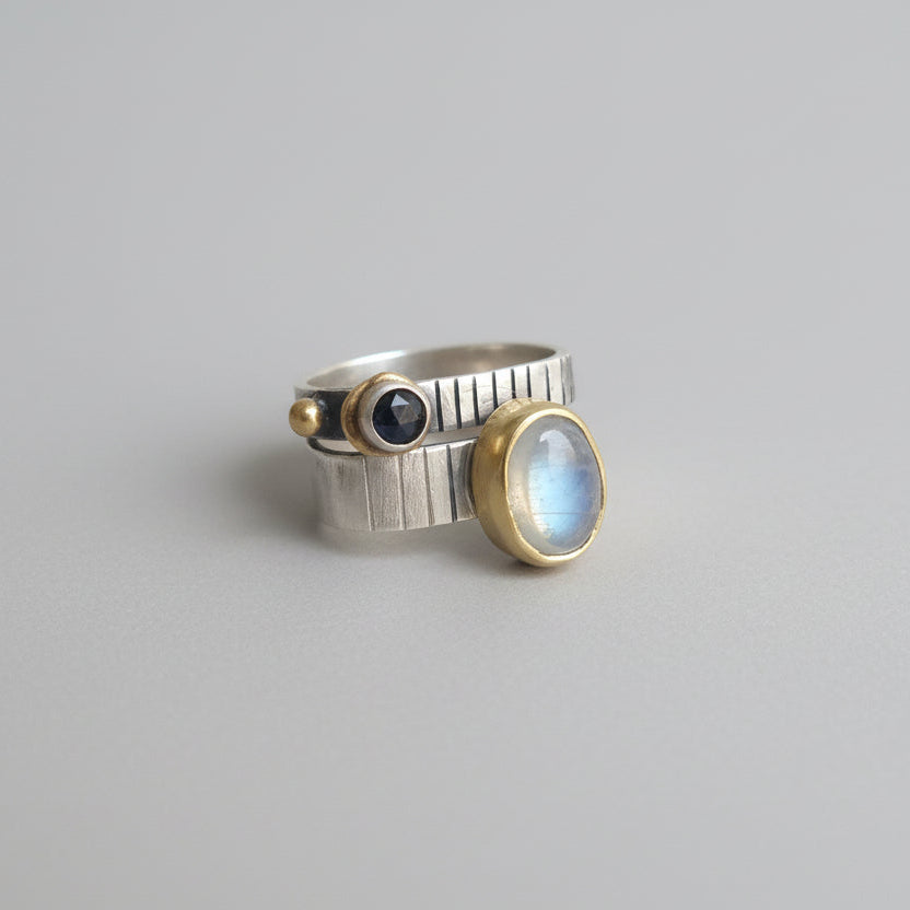 Crown prsten 2u1/ crni spinel mjesečev kamen