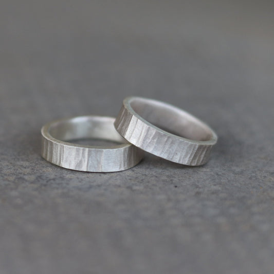 Wedding bands same and simple