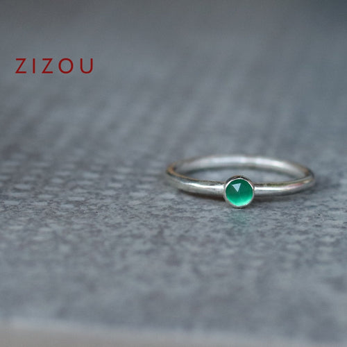 Minimal / green onyx/ round / prsten