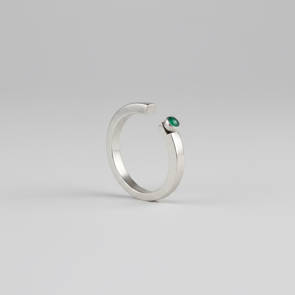 silver green gemstone ring minimalistic sterling silver
