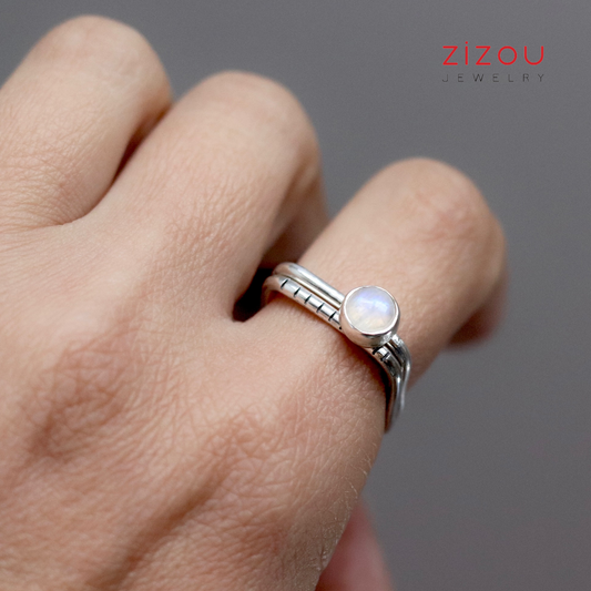 2U1 moonstone / square / prsten