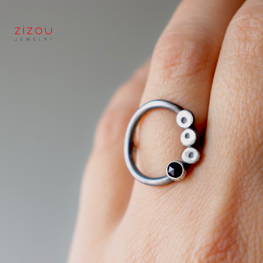 BuBBles / Black spinel / prsten