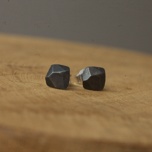 Stones M / Black / naušnice