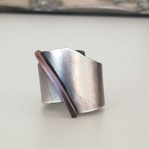 Fragment / bakar / prsten